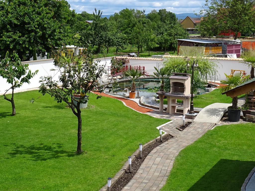 Apartment Euro As Kappel-Grafenhausen Exterior photo